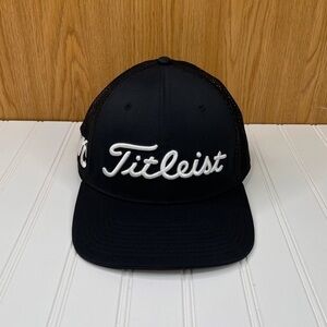 Titleist Golf Snapback Hat Black